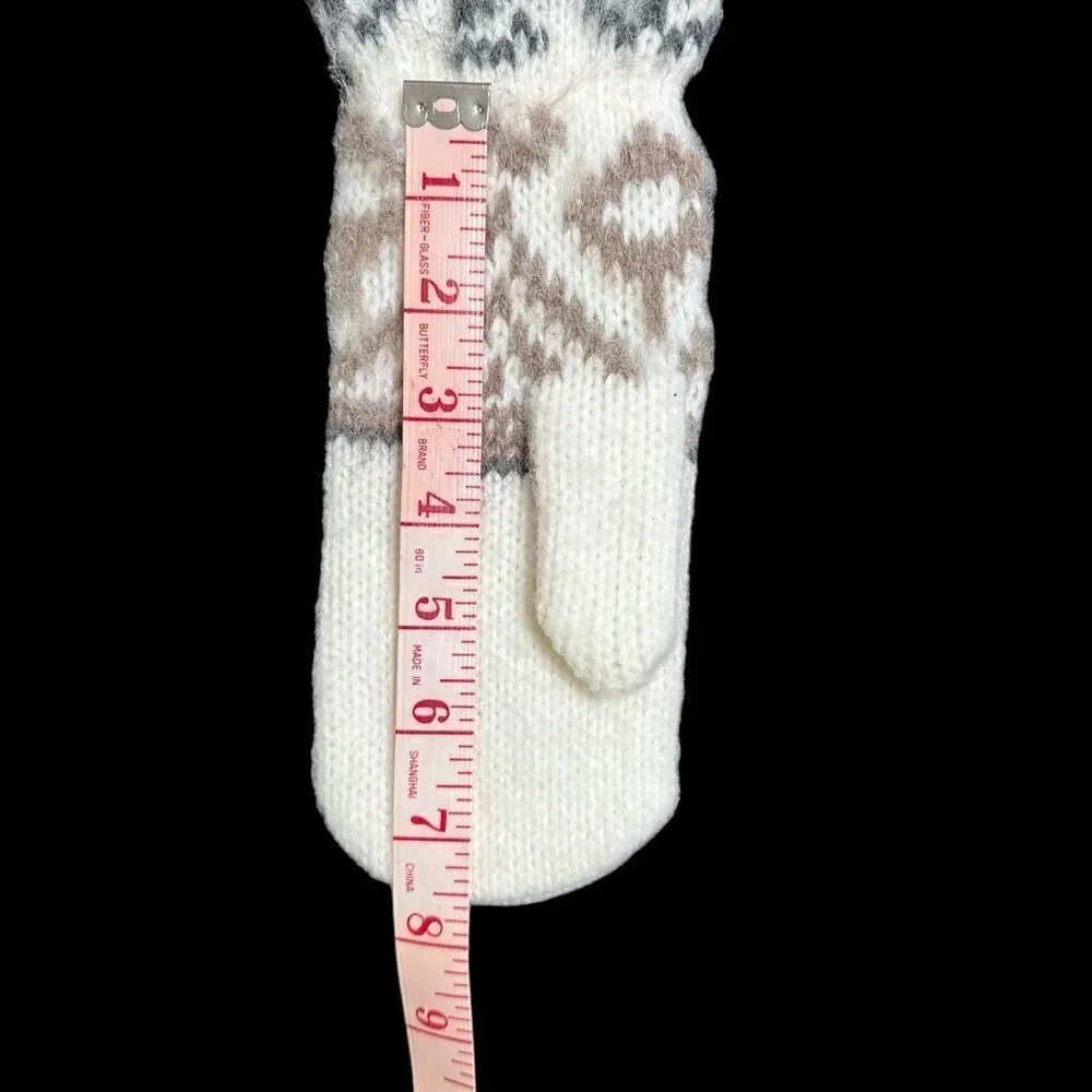 Fair Isle Pattern Cream white extended mittens size M/L